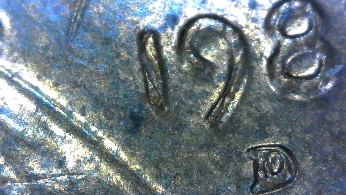 Cool-Looking-1982-D-Cent-Large-Date